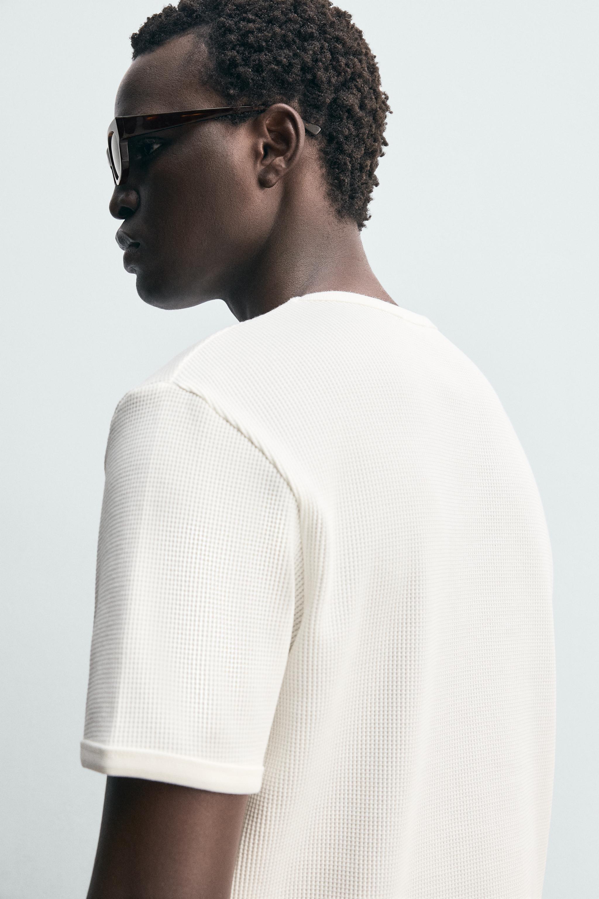 T-SHIRT STRUCTURE WAFFLE